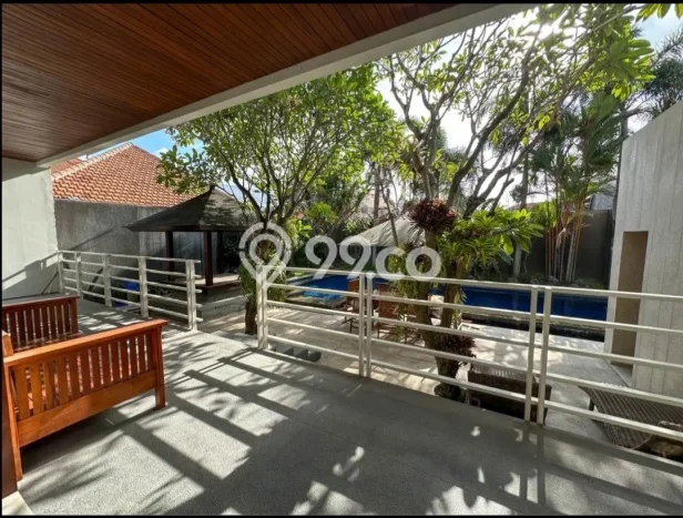 Jual Rumah Luas Megah Dengan View Eksklusif di Seminyak, Badung Jual Rumah Luas Megah Dengan View Eksklusif di Seminyak, Badung
