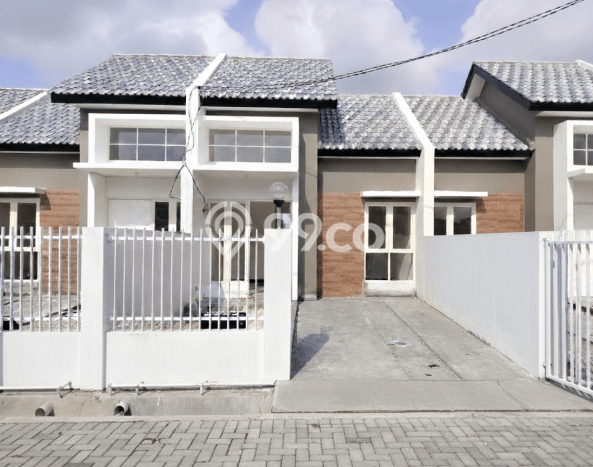 Jual Rumah Favorit Siap Huni LB 30m2 di Rungkut, Surabaya Jual Rumah Favorit Siap Huni LB 30m2 di Rungkut, Surabaya