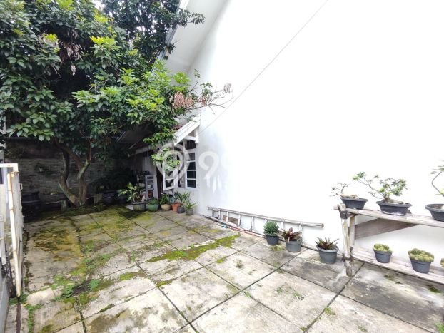Jual Rumah Mewah Elegan Dengan View Cantik di Tanah Sareal, Bogor Jual Rumah Mewah Elegan Dengan View Cantik di Tanah Sareal, Bogor