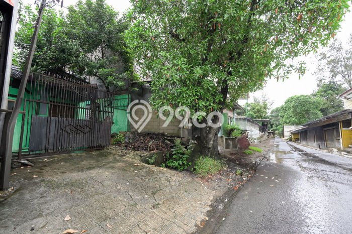 Jual Rumah Strategis Bagus Punya 2 KT di Karawang Timur Karawang - Jual Rumah Strategis Bagus Punya 2 KT di Karawang Timur Karawang -