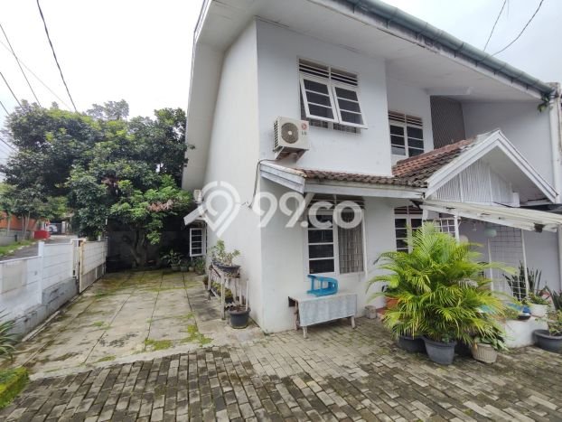 Jual Rumah Mewah Elegan Dengan View Cantik di Tanah Sareal, Bogor Jual Rumah Mewah Elegan Dengan View Cantik di Tanah Sareal, Bogor