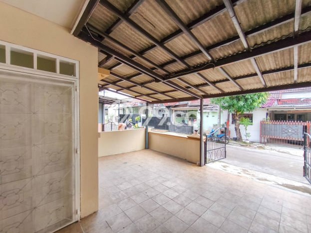 Rumah Minimalis 2 KT di Graha Raya Tangerang Selatan Rumah Minimalis 2 KT di Graha Raya Tangerang Selatan