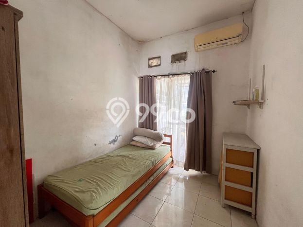 Rumah Luas Asri 3 KT Siap Huni di BSD Tangerang Rumah Luas Asri 3 KT Siap Huni di BSD Tangerang