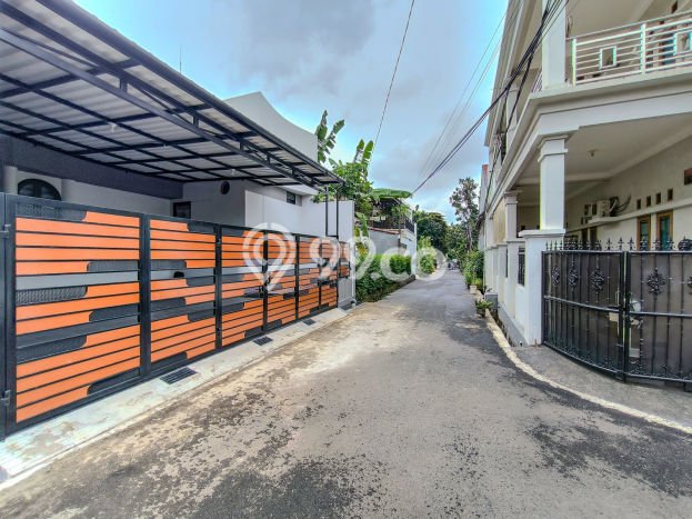 Jual Rumah Strategis Bagus Punya 3 KT di Cipayung Jakarta Timur SHM Jual Rumah Strategis Bagus Punya 3 KT di Cipayung Jakarta Timur SHM