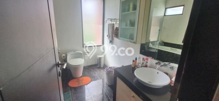 Siap Huni Rumah Mewah 4 Kamar di Cinere Dekat ke Mana Saja Siap Huni Rumah Mewah 4 Kamar di Cinere Dekat ke Mana Saja