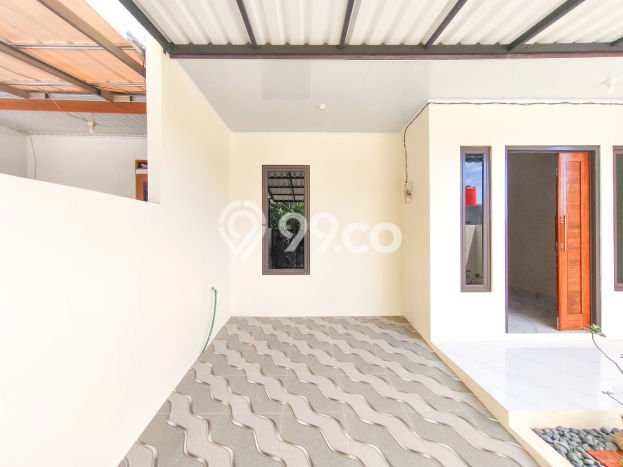 For Sale Hunian Rumah Terawat 3 Kamar di BSD, Tangerang For Sale Hunian Rumah Terawat 3 Kamar di BSD, Tangerang