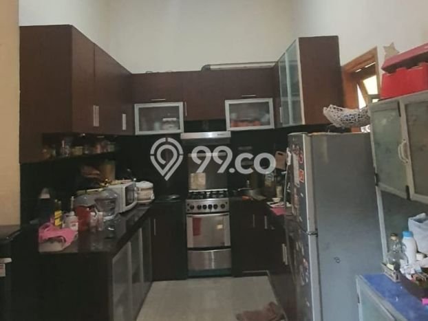 Rumah Luas Asri 5 KT Siap Pakai di Kota Wisata Bogor Rumah Luas Asri 5 KT Siap Pakai di Kota Wisata Bogor