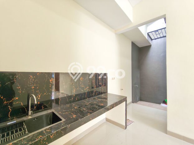 Jual Rumah Modern 2 KT di BSD, Tangerang Jual Rumah Modern 2 KT di BSD, Tangerang