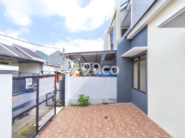 Jual Rumah Strategis Bagus Punya 2 KT di Pamulang Tangerang Selatan - Jual Rumah Strategis Bagus Punya 2 KT di Pamulang Tangerang Selatan -