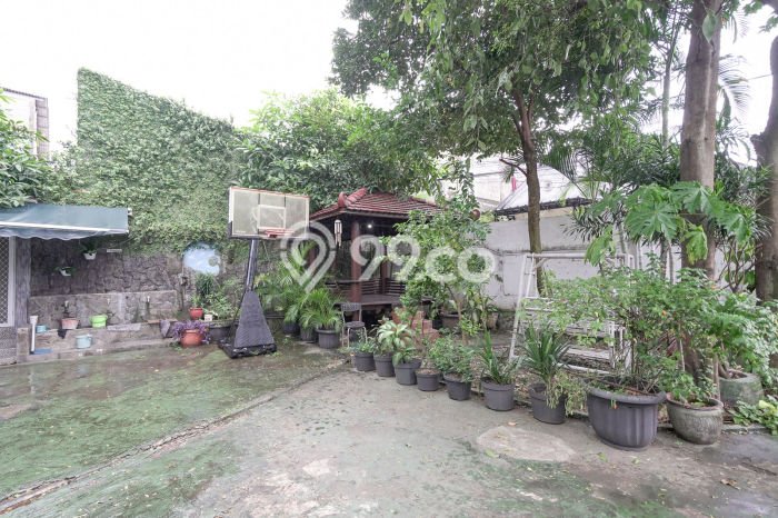 Siap Huni Rumah Mewah 9 Kamar di Duren Sawit Dekat ke Mana Saja Siap Huni Rumah Mewah 9 Kamar di Duren Sawit Dekat ke Mana Saja