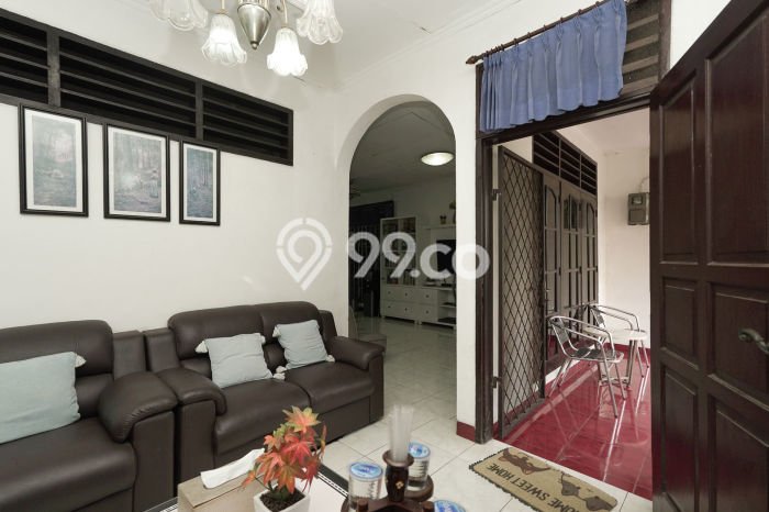 Siap Huni Rumah Mewah 3 Kamar di Jagakarsa Dekat ke Mana Saja Siap Huni Rumah Mewah 3 Kamar di Jagakarsa Dekat ke Mana Saja