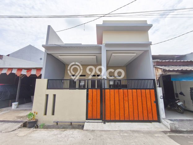 Rumah Luas Asri 2 KT Siap Huni di Harapan Indah Bekasi Rumah Luas Asri 2 KT Siap Huni di Harapan Indah Bekasi