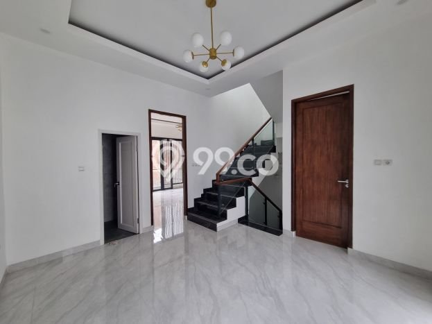Dijual Rumah Premium dengan Fasilitas Sekitar Komplit di Jagakarsa, Jakarta Selatan Dijual Rumah Premium dengan Fasilitas Sekitar Komplit di Jagakarsa, Jakarta Selatan