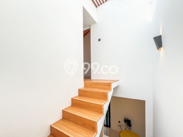 Hunian Cantik Modern Lb 120m2 di Jagakarsa, Jakarta Selatan Hunian Cantik Modern Lb 120m2 di Jagakarsa, Jakarta Selatan