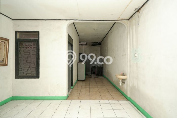 Jual Rumah Strategis Bagus Punya 2 KT di Karawang Timur Karawang - Jual Rumah Strategis Bagus Punya 2 KT di Karawang Timur Karawang -