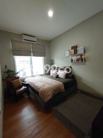 For Sale Rumah 3 Kamar Lokasi Strategis Bagus dan Strategis di Sawangan For Sale Rumah 3 Kamar Lokasi Strategis Bagus dan Strategis di Sawangan