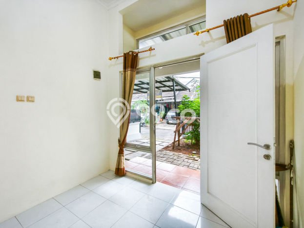 Jual Rumah Modern 2 KT di Kota Wisata, Bogor Jual Rumah Modern 2 KT di Kota Wisata, Bogor