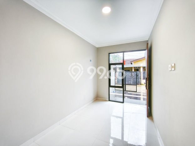 Dijual Cepat Rumah Bagus Siap Huni LB 90m2 di Cibinong, Bogor Dijual Cepat Rumah Bagus Siap Huni LB 90m2 di Cibinong, Bogor
