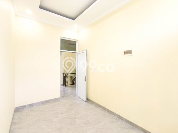 Rumah Modern 3 KT di Green Lake City Jakarta Barat Rumah Modern 3 KT di Green Lake City Jakarta Barat