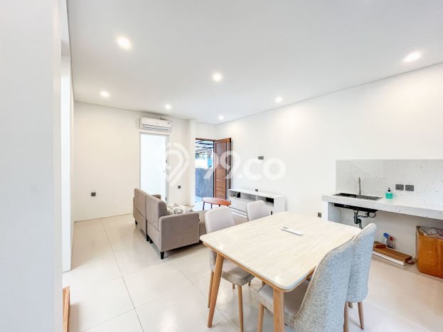 Jual Rumah Minimalis Bagus Punya 3 KT di Jagakarsa Jakarta Selatan SHM Jual Rumah Minimalis Bagus Punya 3 KT di Jagakarsa Jakarta Selatan SHM