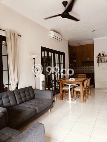 Rumah Luxury Modern Tanpa Renovasi di BSD Tangerang Rumah Luxury Modern Tanpa Renovasi di BSD Tangerang