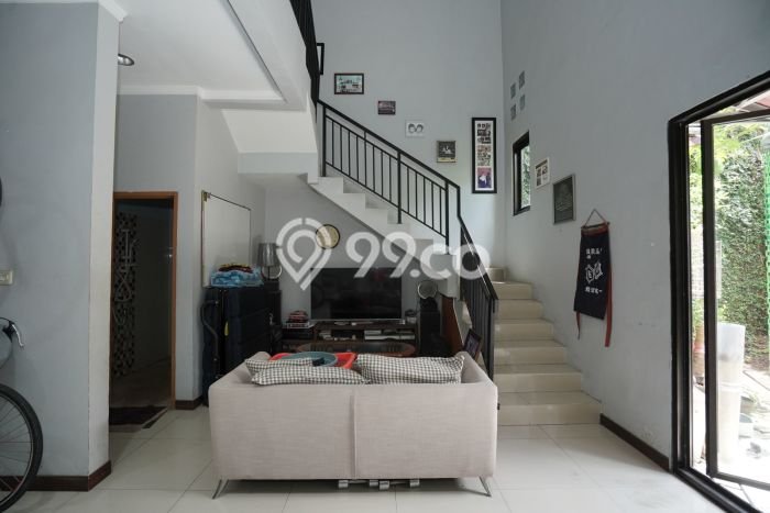 Dijual Rumah Mewah Exclusive di Cipayung, Jakarta Timur Dijual Rumah Mewah Exclusive di Cipayung, Jakarta Timur