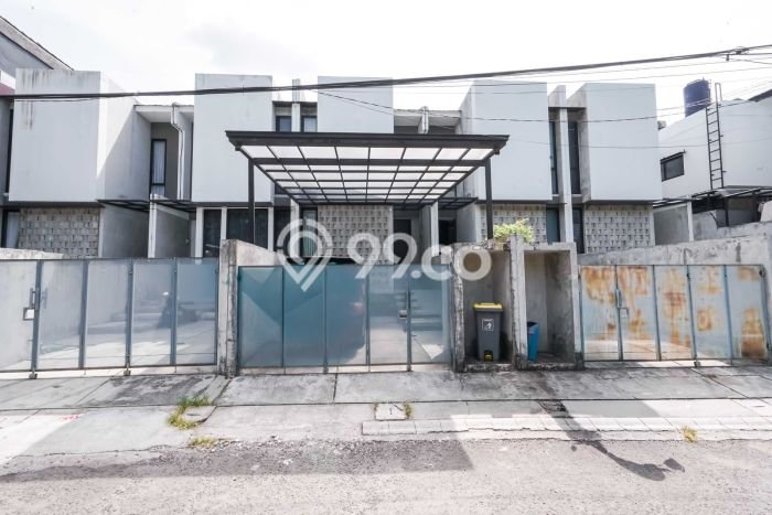 For Sale Rumah 3 Kamar Lokasi Strategis Nyaman dan Strategis di Jagakarsa For Sale Rumah 3 Kamar Lokasi Strategis Nyaman dan Strategis di Jagakarsa