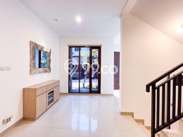 Rumah Modern Cantik 4 KT Bisa Langsung Pindah di Limo Rumah Modern Cantik 4 KT Bisa Langsung Pindah di Limo