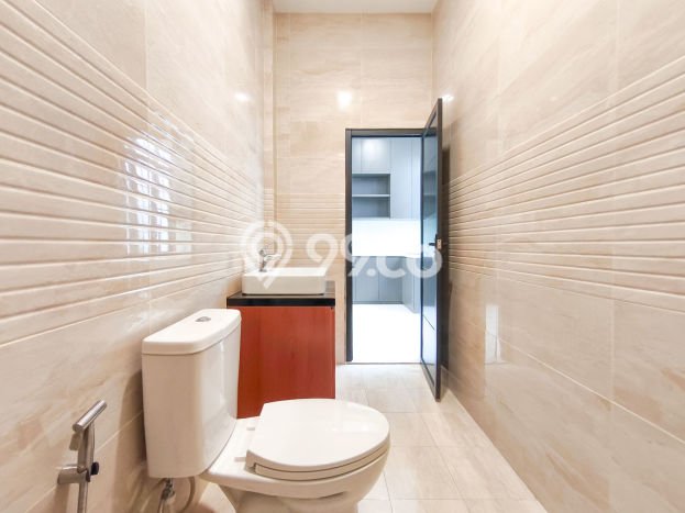 Rumah Modern Cantik 3 Kamar Bisa Langsung Pindah di Serpong Rumah Modern Cantik 3 Kamar Bisa Langsung Pindah di Serpong