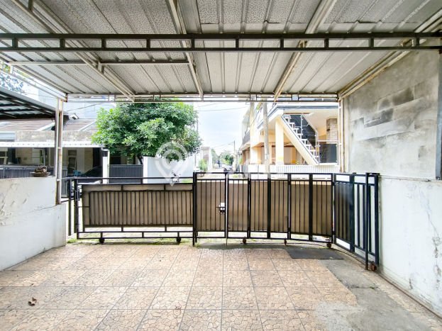 Dijual Rumah Strategis Bagus Punya 2 KT di Cipayung Jakarta Timur SHM Dijual Rumah Strategis Bagus Punya 2 KT di Cipayung Jakarta Timur SHM