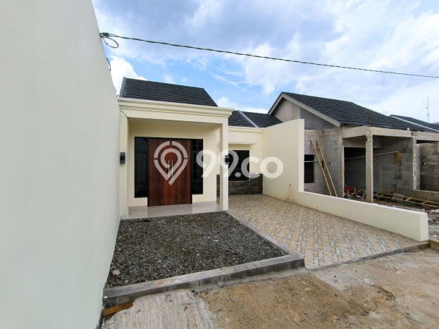 Rumah Modern Cantik 2 Kamar Bisa Langsung Pindah di Cilodong Rumah Modern Cantik 2 Kamar Bisa Langsung Pindah di Cilodong