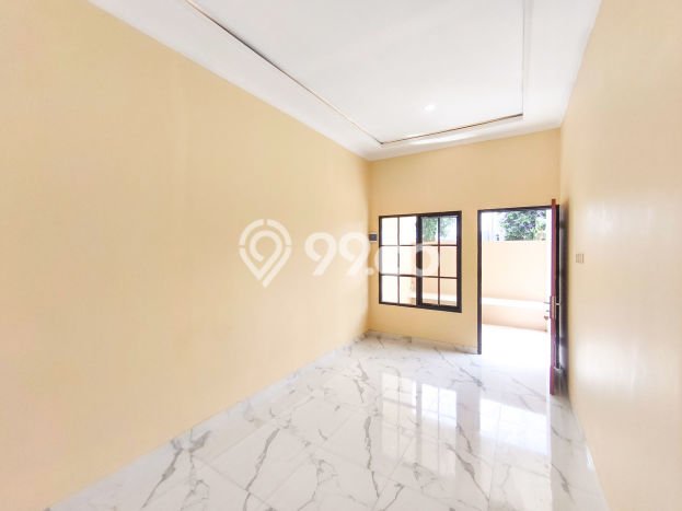 Rumah Minimalis 2 KT di BSD City Tangerang Rumah Minimalis 2 KT di BSD City Tangerang