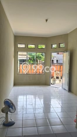 Rumah Nyaman 2 KT LB 48m2 Kondisi Bagus di Kota Wisata Rumah Nyaman 2 KT LB 48m2 Kondisi Bagus di Kota Wisata