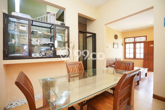 Dijual Rumah 5 Kamar Lokasi Strategis Nyaman dan Strategis di Bojong Gede Dijual Rumah 5 Kamar Lokasi Strategis Nyaman dan Strategis di Bojong Gede