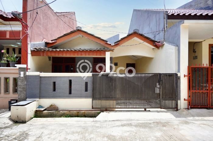Rumah Luas Asri 2 KT Siap Pakai di Galaxy Bekasi Rumah Luas Asri 2 KT Siap Pakai di Galaxy Bekasi