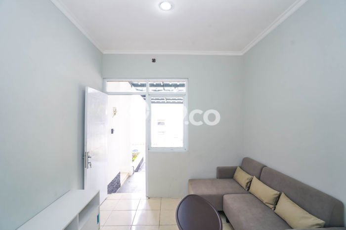 Dijual Rumah Minimalis Bagus Punya 5 KT di Ciputat Tangerang Selatan SHM Dijual Rumah Minimalis Bagus Punya 5 KT di Ciputat Tangerang Selatan SHM