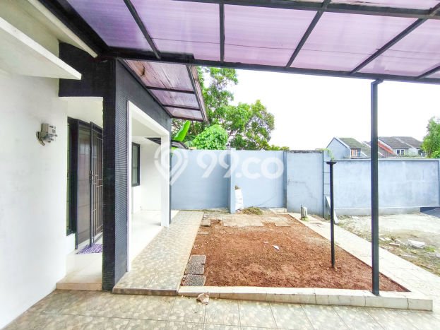 Jual Rumah Eksklusif 4 KT di Bintaro, Tangerang Selatan Jual Rumah Eksklusif 4 KT di Bintaro, Tangerang Selatan