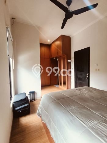 Rumah Luxury Modern Tanpa Renovasi di BSD Tangerang Rumah Luxury Modern Tanpa Renovasi di BSD Tangerang