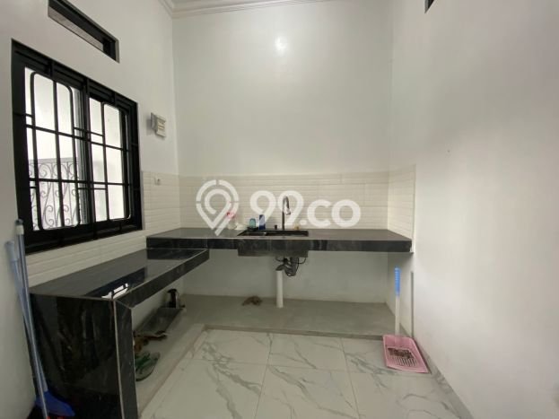 Rumah Luas Asri 4 KT Siap Pakai di Cibubur Jakarta Timur Rumah Luas Asri 4 KT Siap Pakai di Cibubur Jakarta Timur