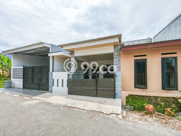 Hunian Strategis 2 KT LB 60m2 Kondisi Bagus di Cilebut Hunian Strategis 2 KT LB 60m2 Kondisi Bagus di Cilebut
