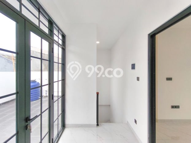 Rumah Modern Cantik 3 Kamar Bisa Langsung Pindah di Serpong Rumah Modern Cantik 3 Kamar Bisa Langsung Pindah di Serpong