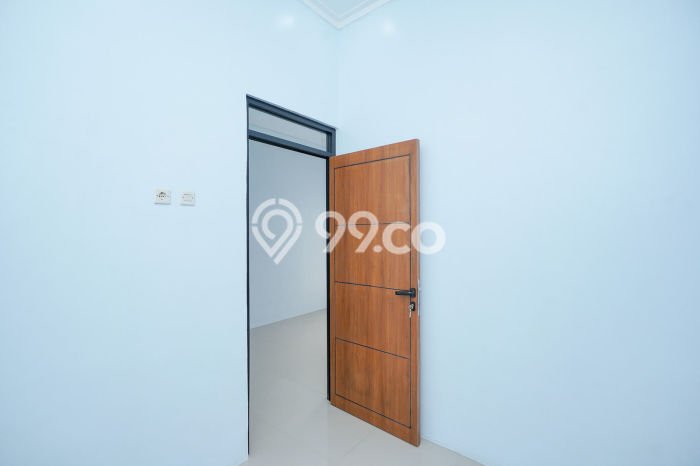 For Sale Rumah 2 Kamar Lokasi Ideal Bagus dan Strategis di Pamulang For Sale Rumah 2 Kamar Lokasi Ideal Bagus dan Strategis di Pamulang