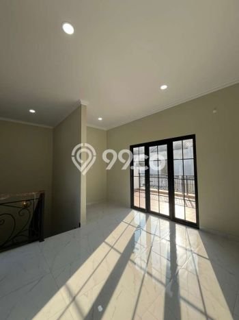 Rumah Strategis Minimalis Lb 185m2 di Cinere, Depok Rumah Strategis Minimalis Lb 185m2 di Cinere, Depok