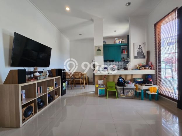 Rumah Modern 3 KT di Bintaro Tangerang Selatan Rumah Modern 3 KT di Bintaro Tangerang Selatan