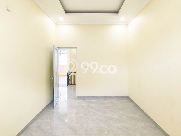Rumah Modern 3 KT di Green Lake City Jakarta Barat Rumah Modern 3 KT di Green Lake City Jakarta Barat