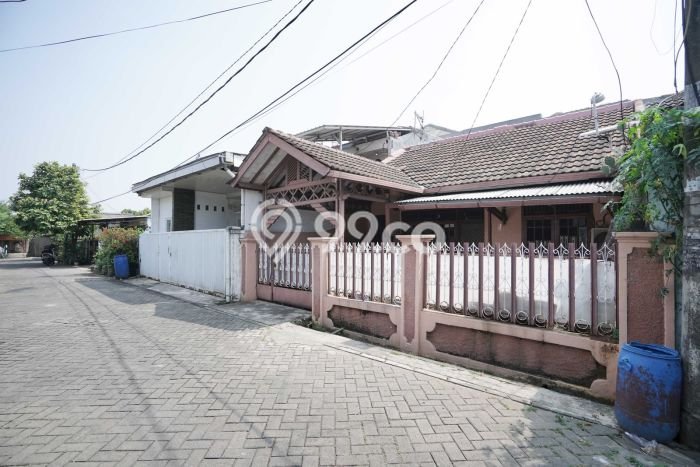 Properti Mewah LT 120m2m² Akses Strategis di Lippo Karawaci, Tangerang Properti Mewah LT 120m2m² Akses Strategis di Lippo Karawaci, Tangerang