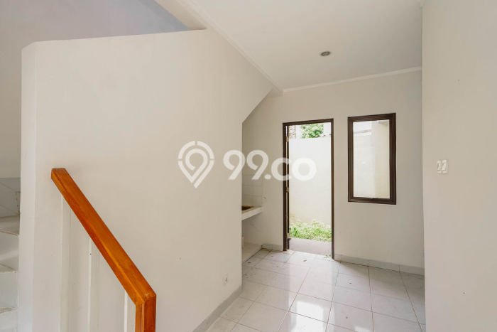 Dijual Hunian Rumah Terawat 2 KT di BSD City, Tangerang Dijual Hunian Rumah Terawat 2 KT di BSD City, Tangerang
