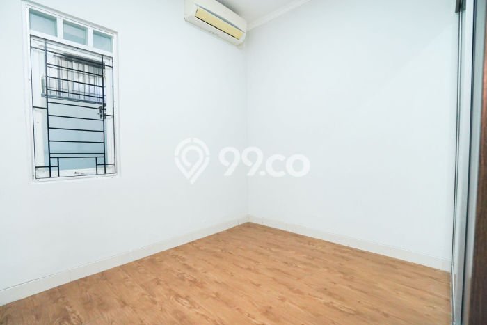 Rumah Modern Cantik 3 Kamar Bisa Langsung Pindah di Serpong Rumah Modern Cantik 3 Kamar Bisa Langsung Pindah di Serpong