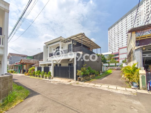 Hunian Elit LB 180m2 Siap Huni Desain Elegan di BSD, Tangerang Hunian Elit LB 180m2 Siap Huni Desain Elegan di BSD, Tangerang