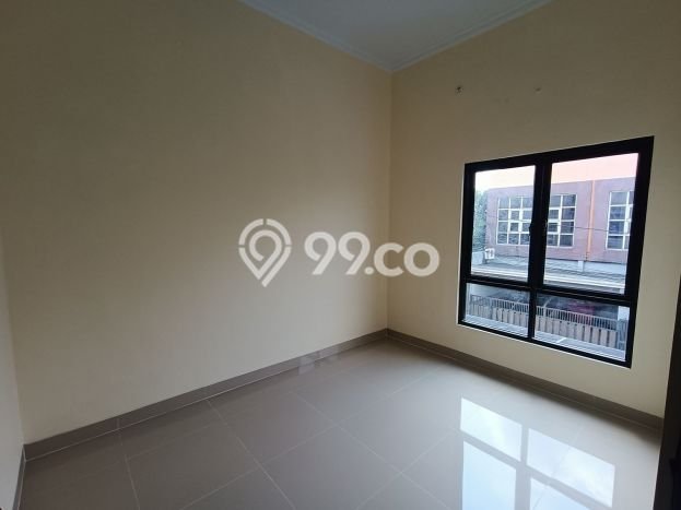 Rumah Nyaman dengan 3 Kamar Tidur dan 2 Kamar Mandi di Area Harapan Indah, Bekasi Rumah Nyaman dengan 3 Kamar Tidur dan 2 Kamar Mandi di Area Harapan Indah, Bekasi